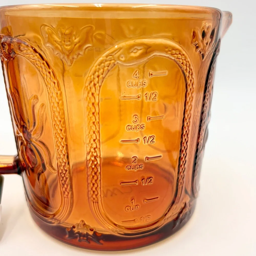 Cook With Color CWC Amber Glass Measuring Cup Set Spider Bat Snake Halloween